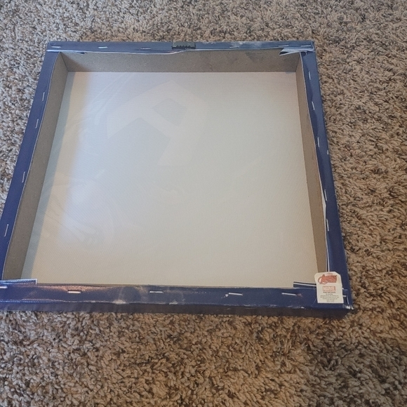 SET of three avenger canvas prints - Picture 3 of 6